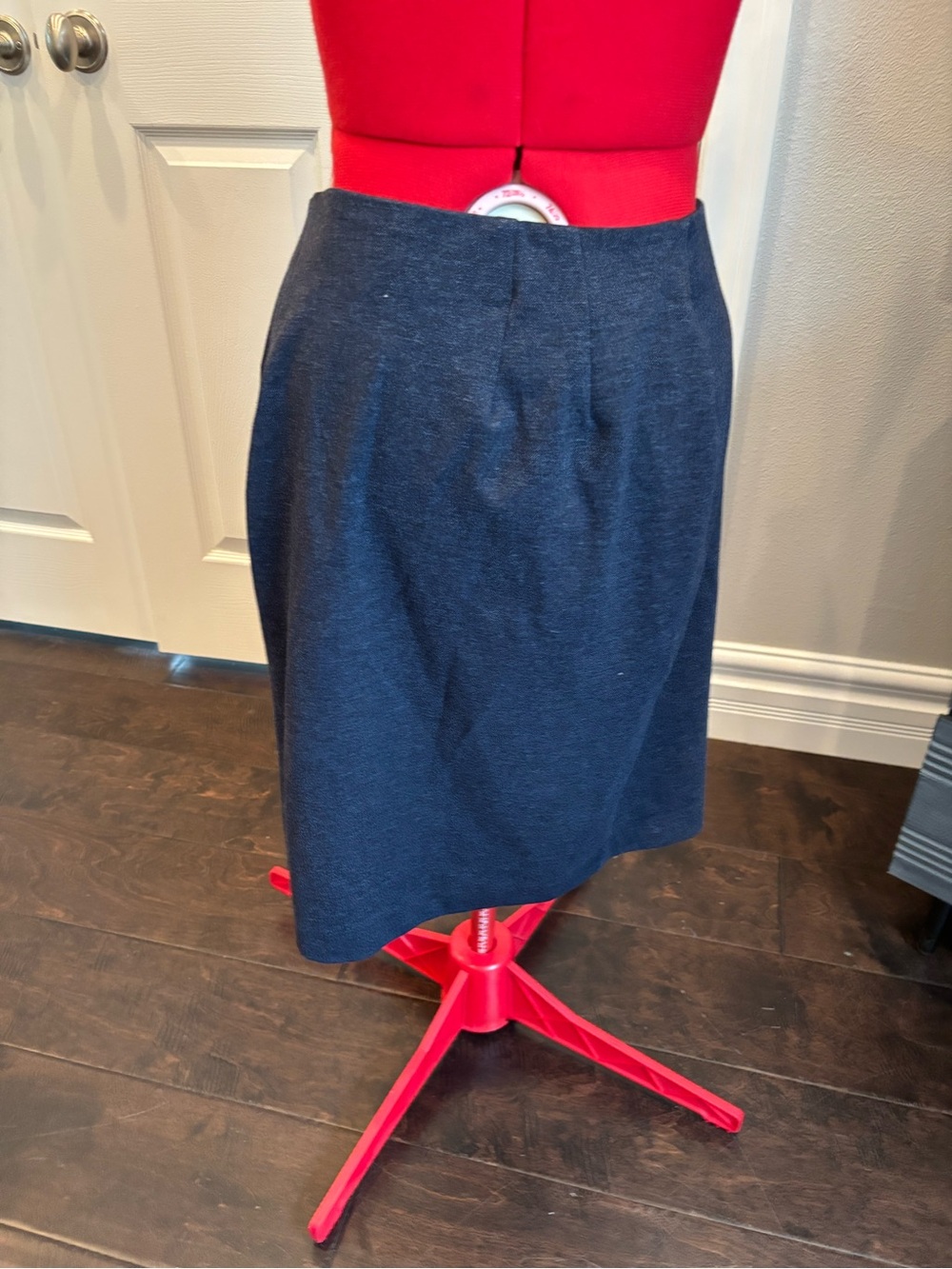 Elle Navy Midi Straight Skirt